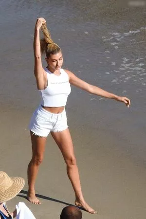 Hailey Bieber / baldwin / haileybieber фото голая #0441