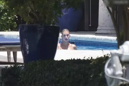 Hailey Bieber / baldwin / haileybieber фото голая #0508