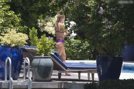 Hailey Bieber / baldwin / haileybieber фото голая #0516