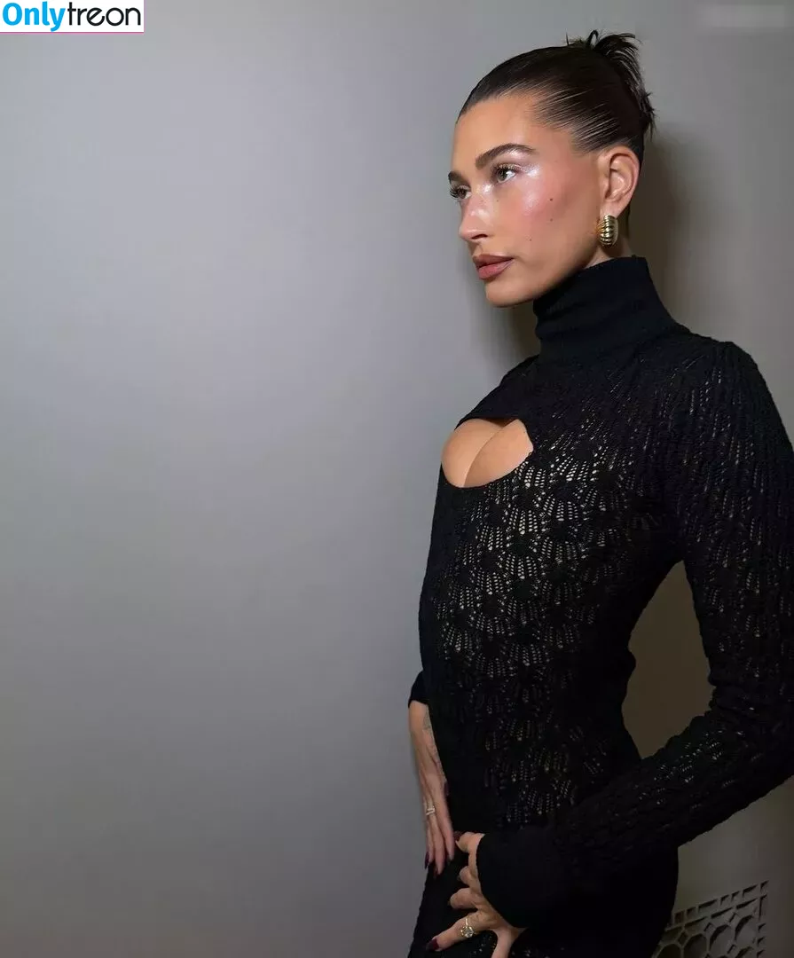 Hailey Bieber nude photo #0153 (baldwin / haileybieber)
