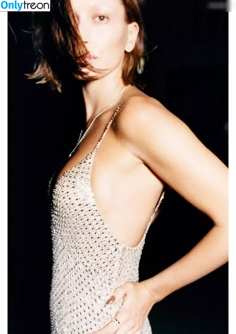 Hailey Bieber голая photo #0192 (baldwin / haileybieber)