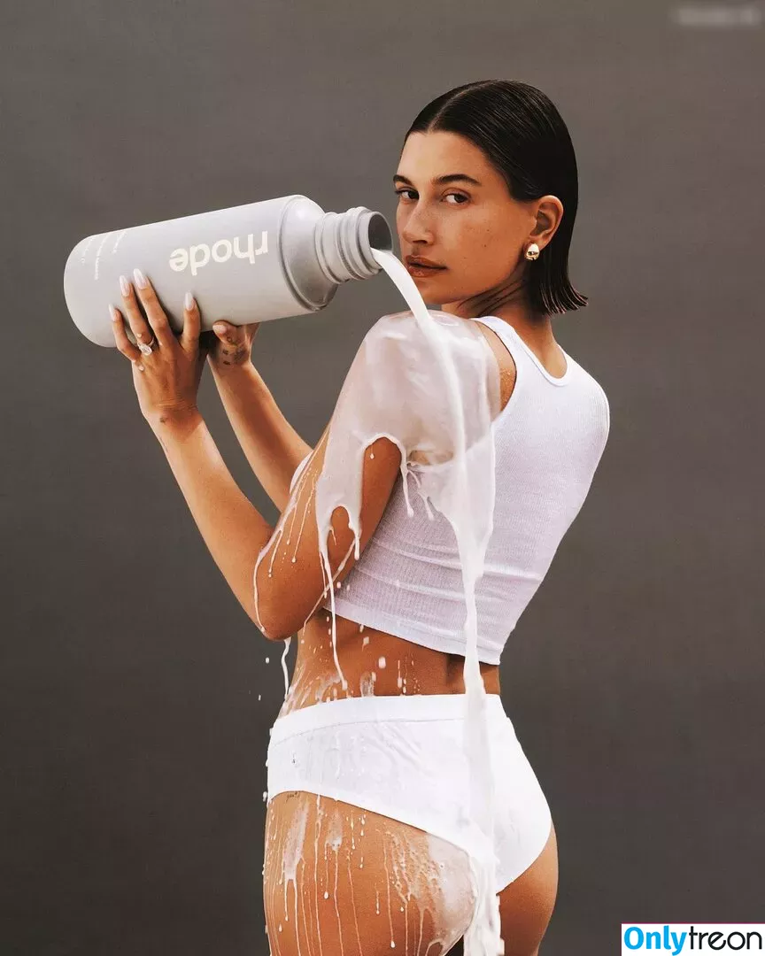 Hailey Bieber nude photo #0212 (baldwin / haileybieber)