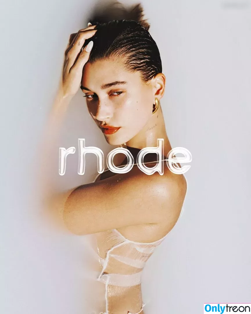 Hailey Bieber nude photo #0215 (baldwin / haileybieber)