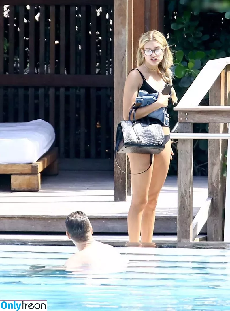 Hailey Bieber nude photo #0347 (baldwin / haileybieber)