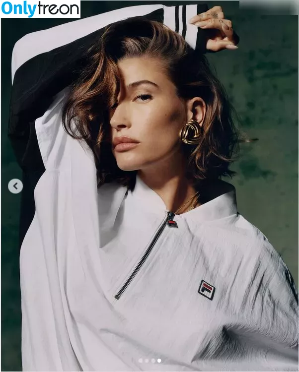 Hailey Bieber nude photo #0365 (baldwin / haileybieber)