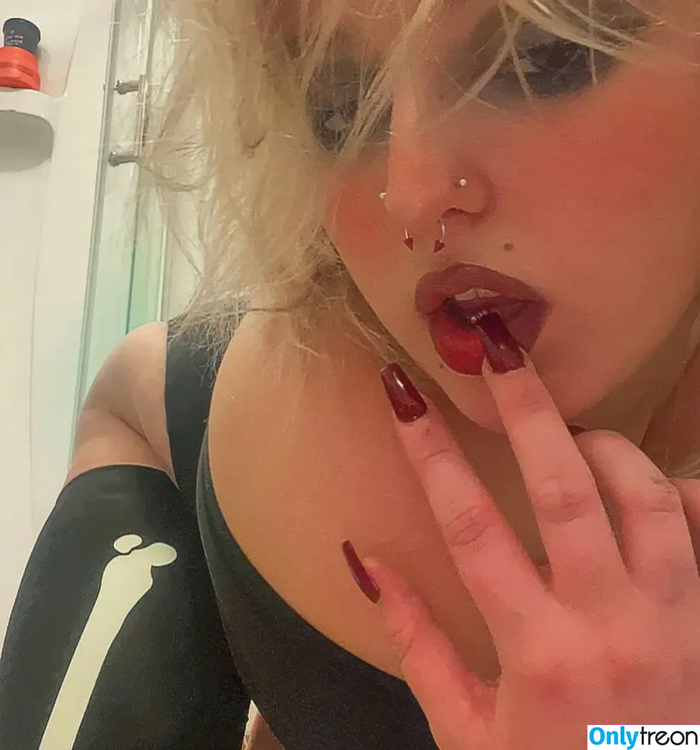 Hailey Brown nude photo #0013 (Haileyybrown___ / haileyybrown)