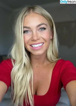 Hailey Ostrom / haileyostrom nude photo #0018