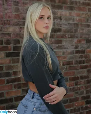 Hailey Van Lith / haileyvanlith фото голая #0030