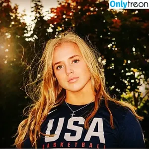 Hailey Van Lith / haileyvanlith фото голая #0085
