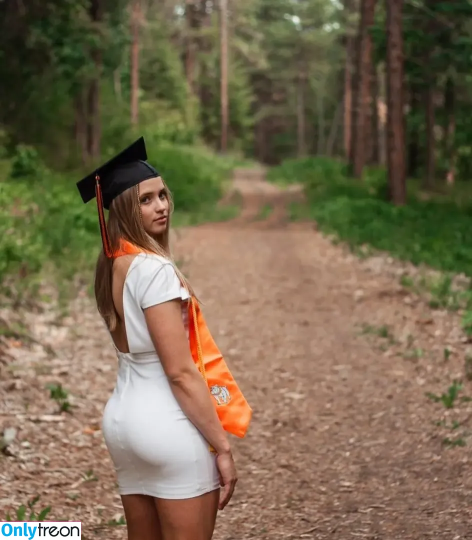 Hailey Van Lith голая photo #0018 (haileyvanlith)