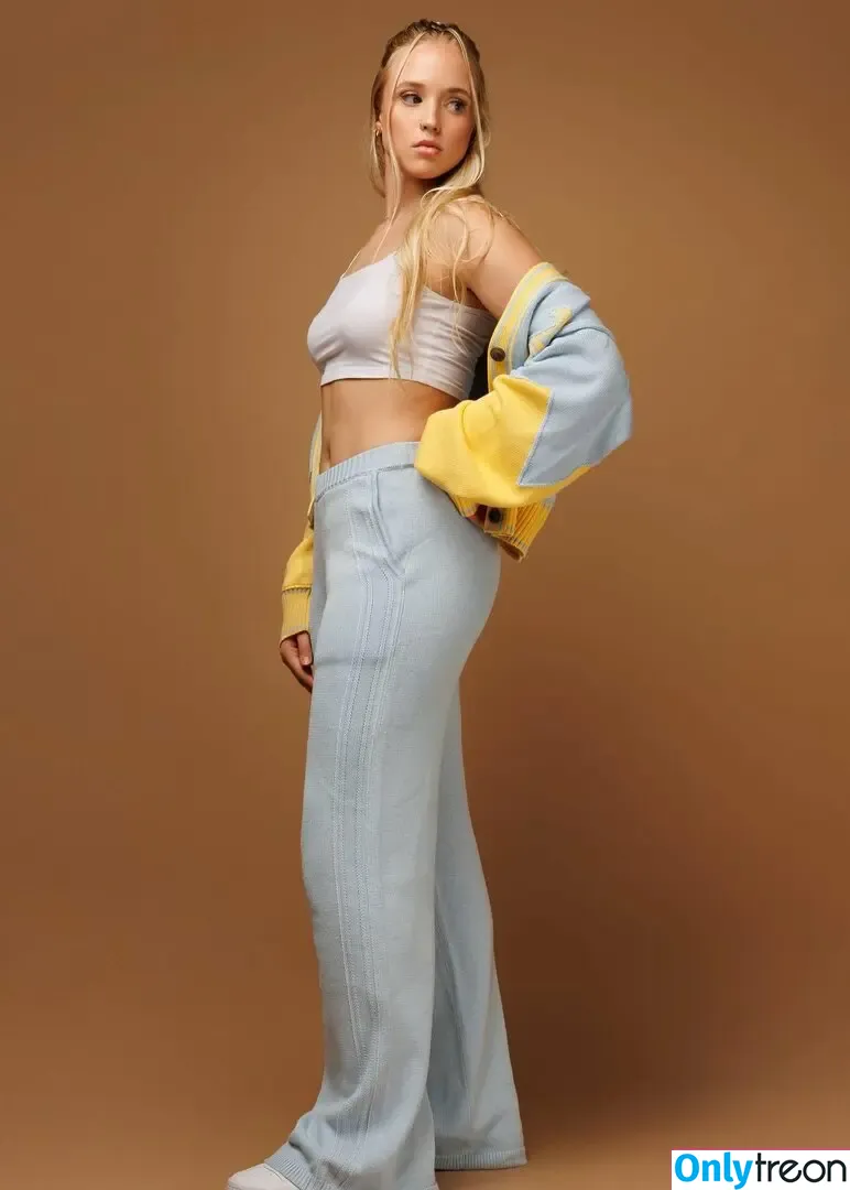 Hailey Van Lith голая photo #0089 (haileyvanlith)