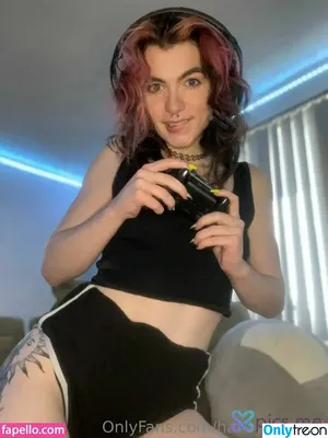 haileywaifu69 / haileygrow фото голая #0086