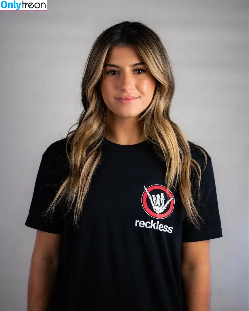 Hailie Deegan nude photo #0046 (hailiedeegan)