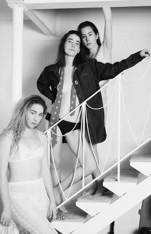 Haim Sisters / haimtheband nude photo #0018