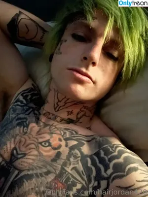 hairjordan420 / 1hairjordan nude photo #0052