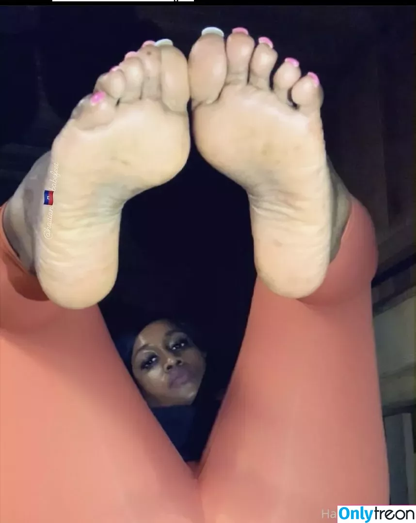 haitian_babefeet nude photo #0040 (lyncey_thequeen)