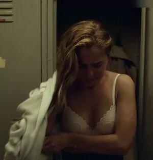 Haley Lu Richardson / haleyluhoo nude photo #0374