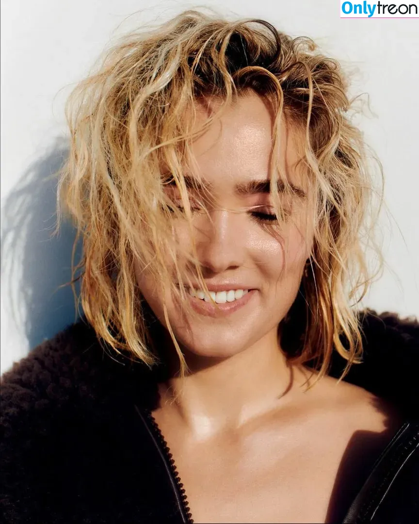 Haley Lu Richardson голая photo #0020 (haleyluhoo)