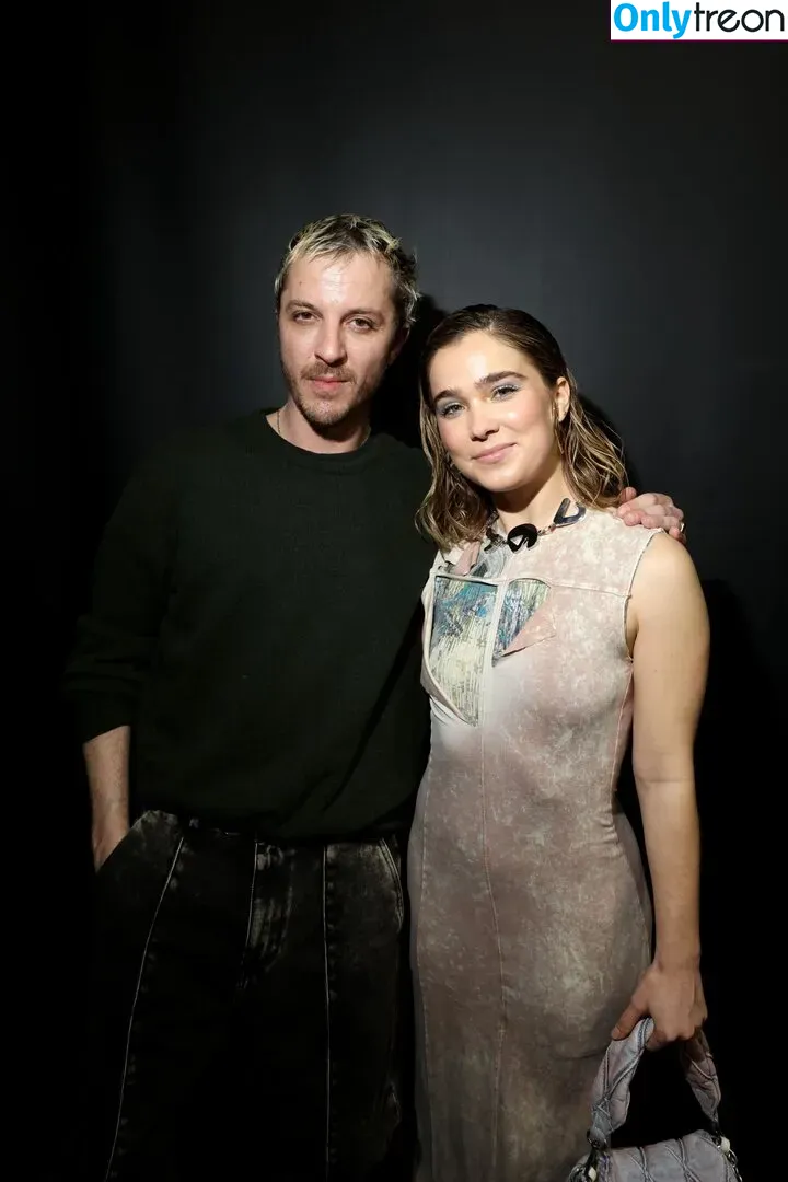Haley Lu Richardson голая photo #0097 (haleyluhoo)