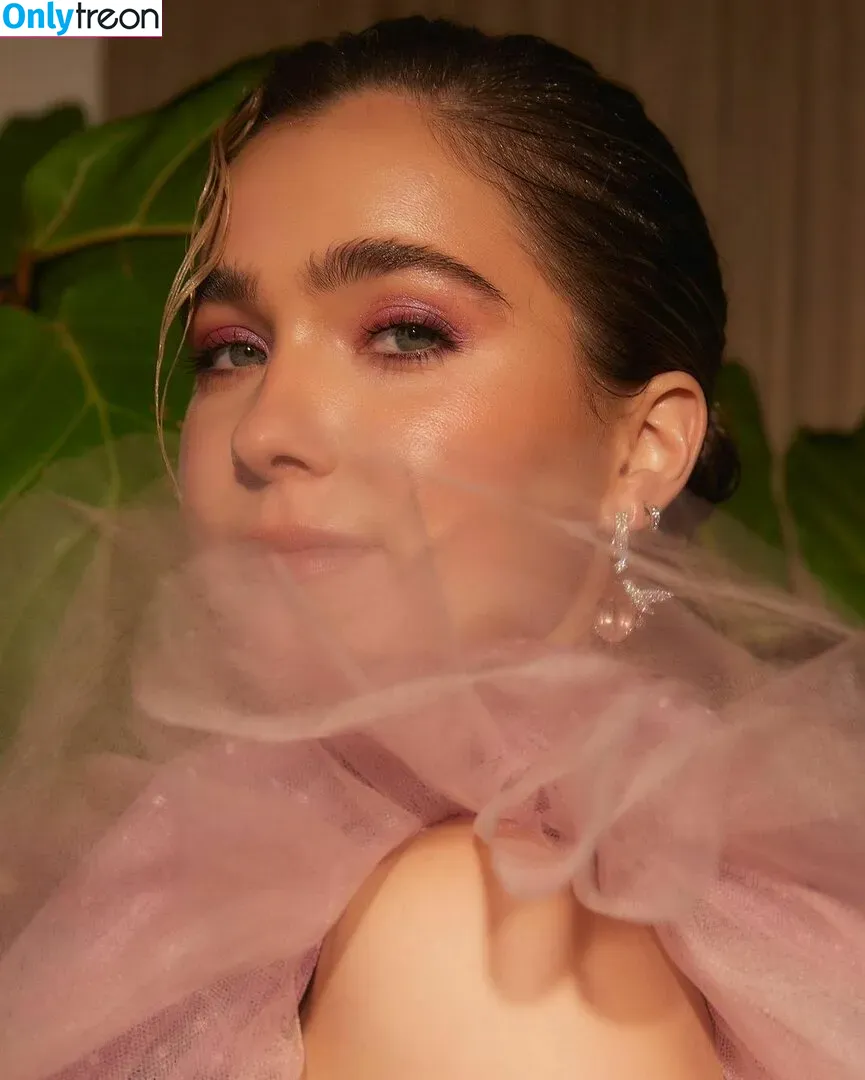 Haley Lu Richardson голая photo #0151 (haleyluhoo)
