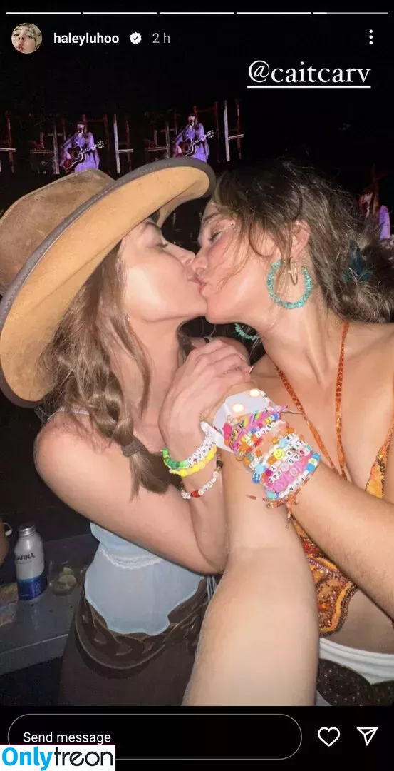 Haley Lu Richardson nude photo #0352 (haleyluhoo)