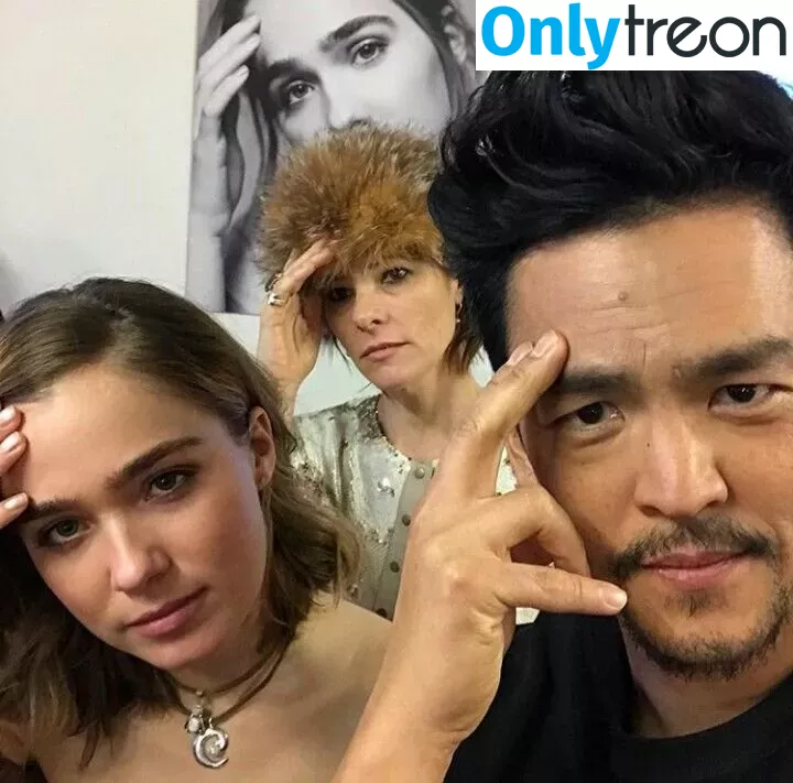 Haley Lu Richardson nude photo #0414 (haleyluhoo)