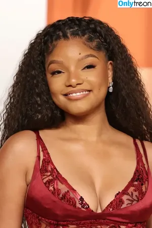 Halle Bailey / chloebaileyyy / hallebailey фото голая #0119