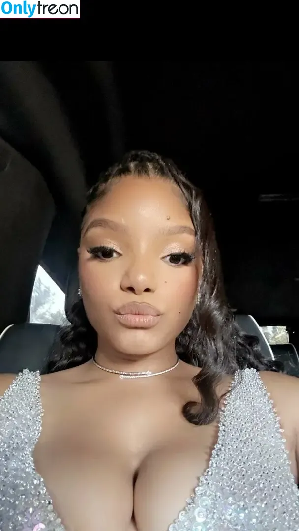 Halle Bailey голая photo #0102 (chloebaileyyy / hallebailey)