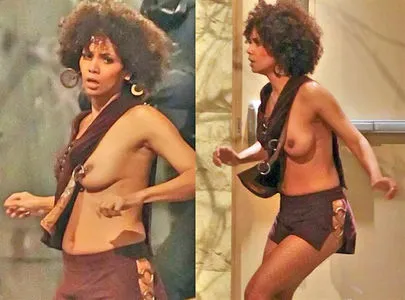 Halle Berry / halleberry / hberry01 nude photo #0017