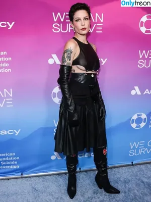 Halsey / iamhalsey / yammahaaa nude photo #0753