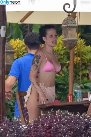 Halsey / iamhalsey / yammahaaa nude photo #0832
