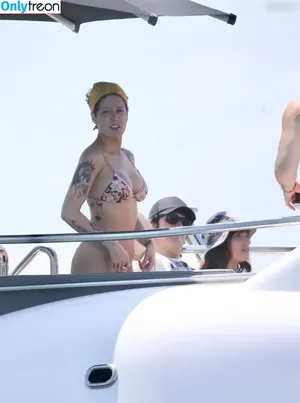 Halsey / iamhalsey / yammahaaa nude photo #0855