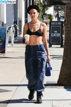 Halsey / iamhalsey / yammahaaa nude photo #0890