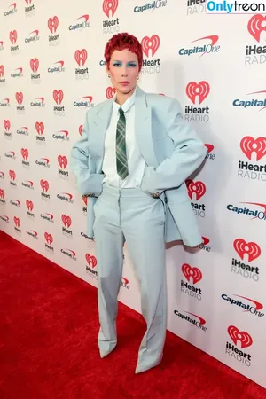 Halsey / iamhalsey / yammahaaa nude photo #0982