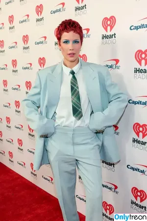 Halsey / iamhalsey / yammahaaa nude photo #0983