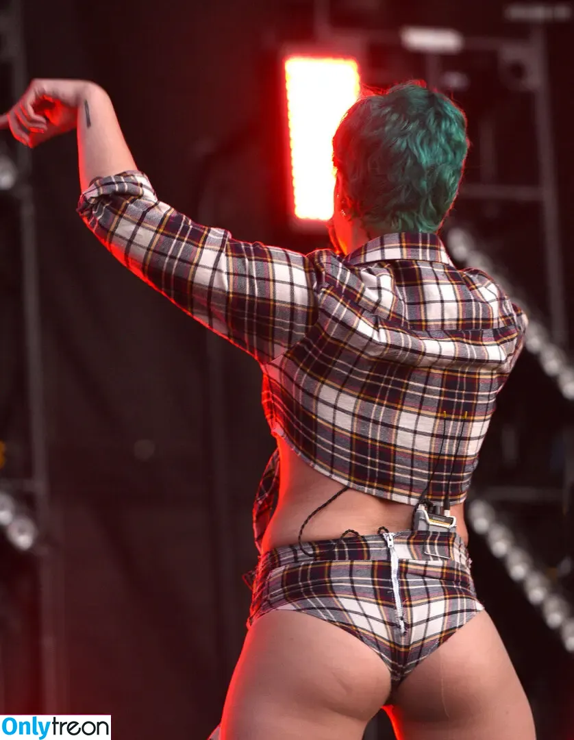 Halsey nude photo #0709 (iamhalsey / yammahaaa)