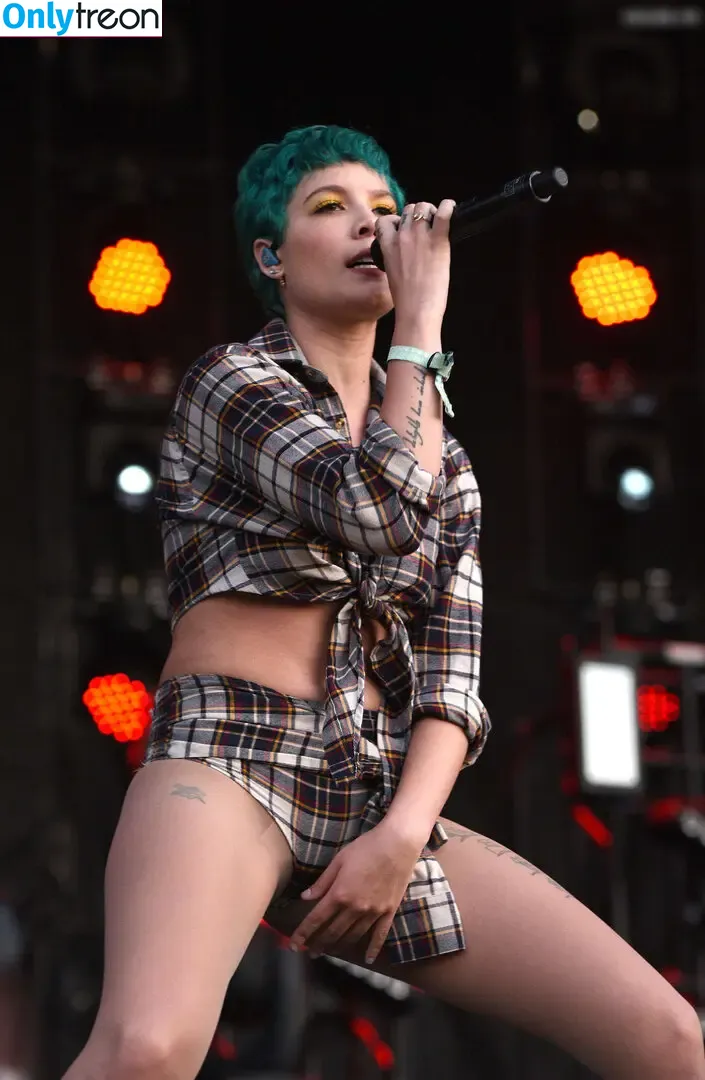 Halsey голая photo #0711 (iamhalsey / yammahaaa)