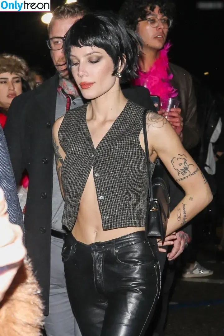 Halsey nude photo #0745 (iamhalsey / yammahaaa)