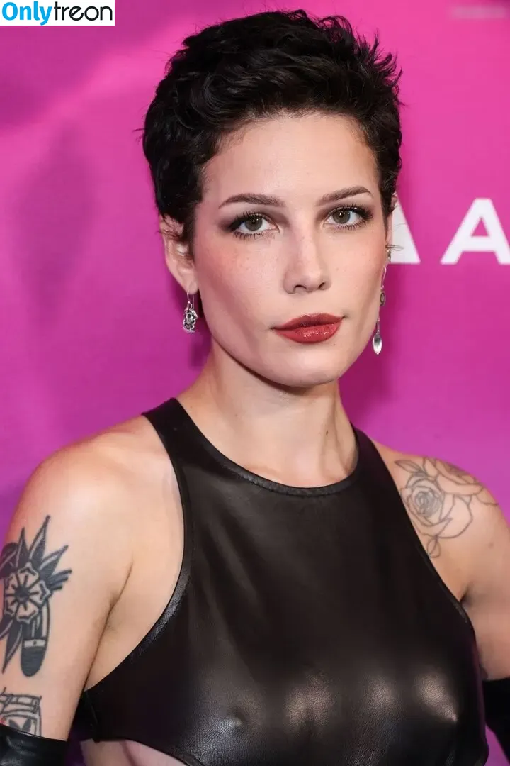 Halsey nude photo #0751 (iamhalsey / yammahaaa)