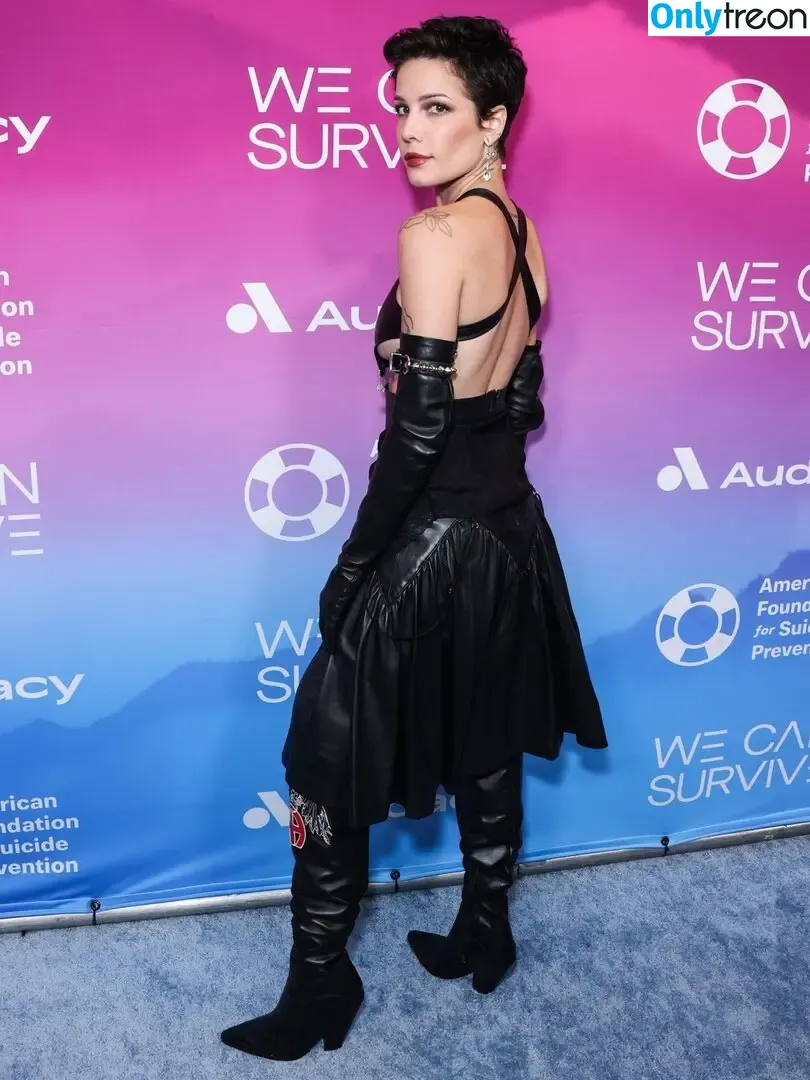 Halsey nude photo #0756 (iamhalsey / yammahaaa)