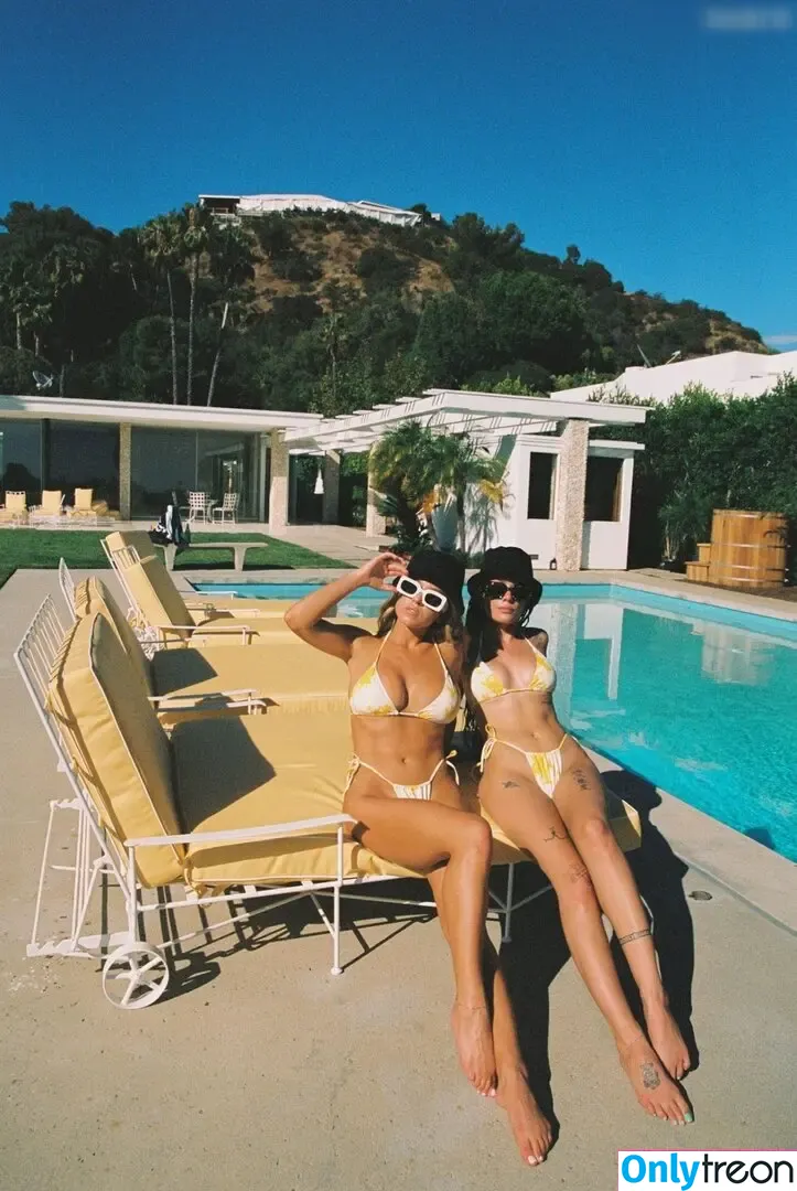 Halsey nude photo #0842 (iamhalsey / yammahaaa)