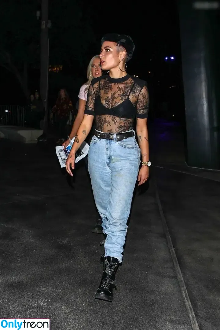 Halsey nude photo #0911 (iamhalsey / yammahaaa)