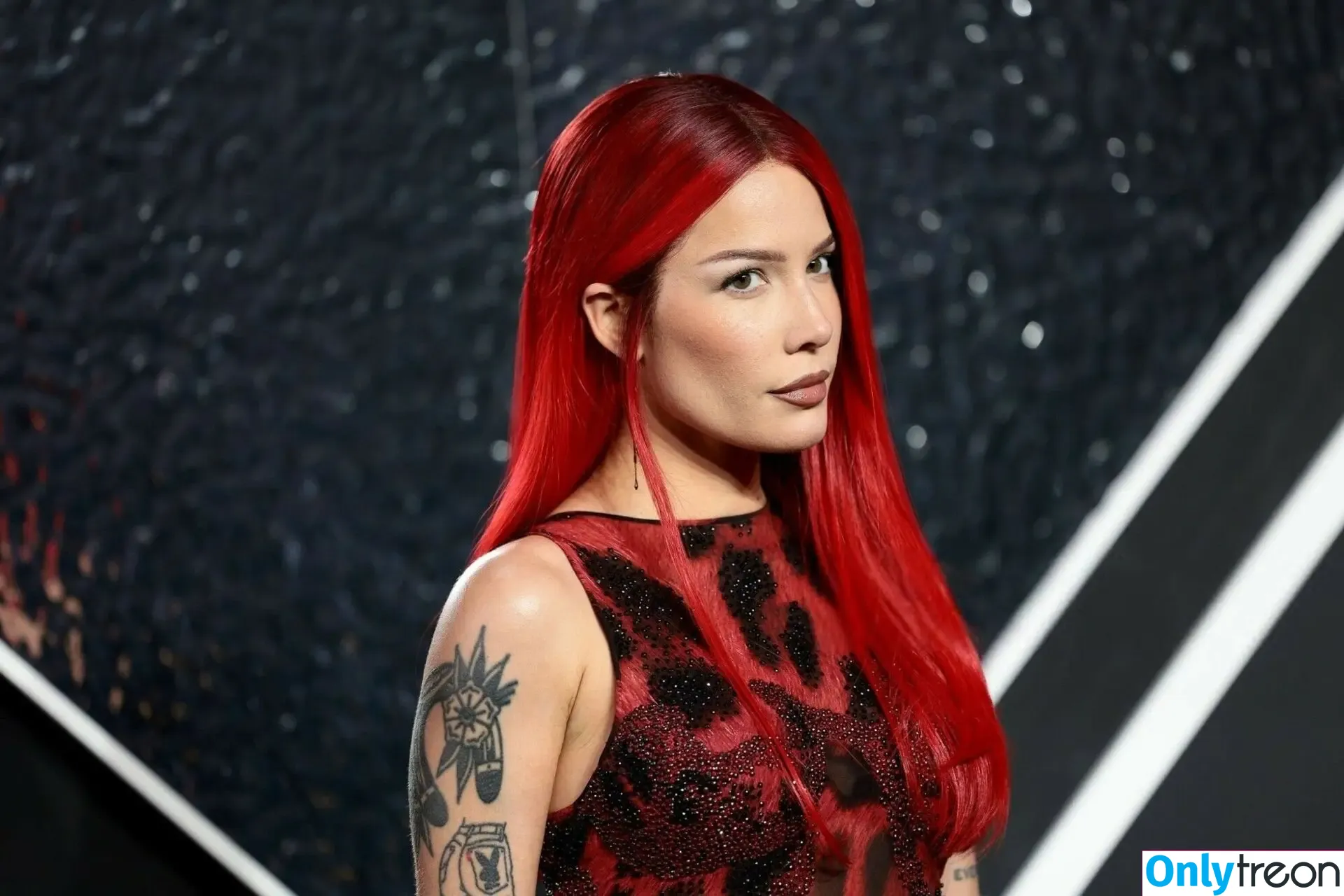 Halsey nude photo #0948 (iamhalsey / yammahaaa)