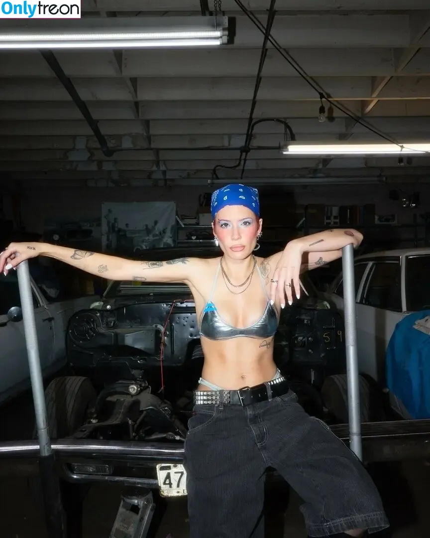 Halsey nude photo #0954 (iamhalsey / yammahaaa)