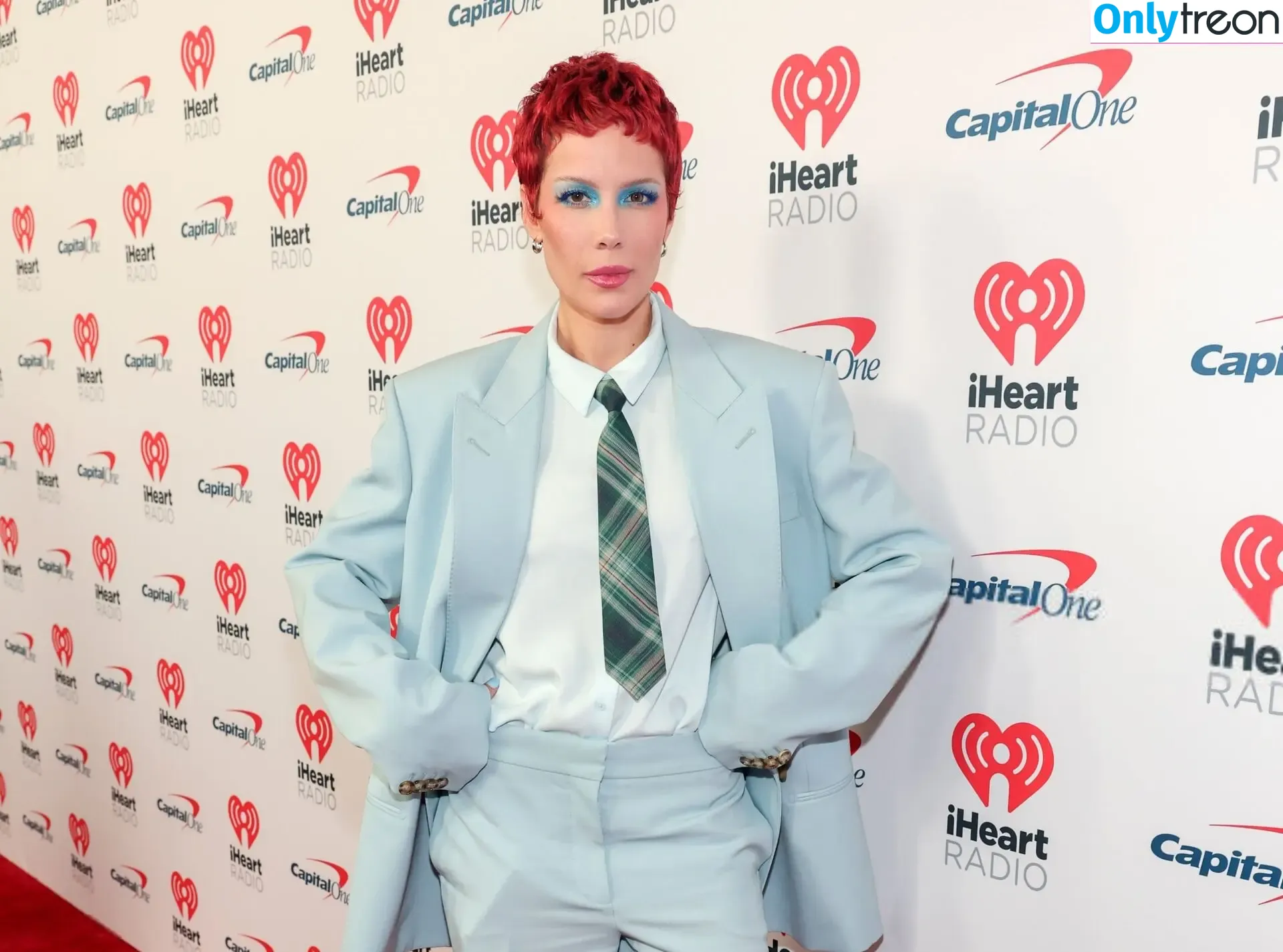 Halsey nude photo #0973 (iamhalsey / yammahaaa)