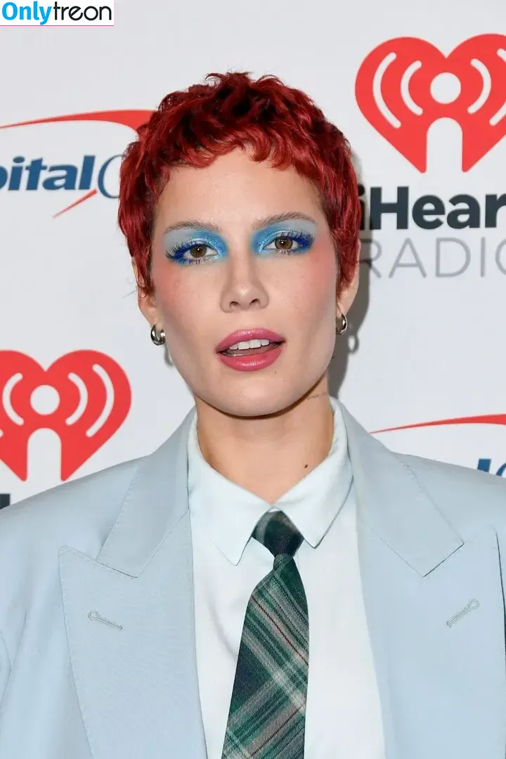 Halsey nude photo #0979 (iamhalsey / yammahaaa)