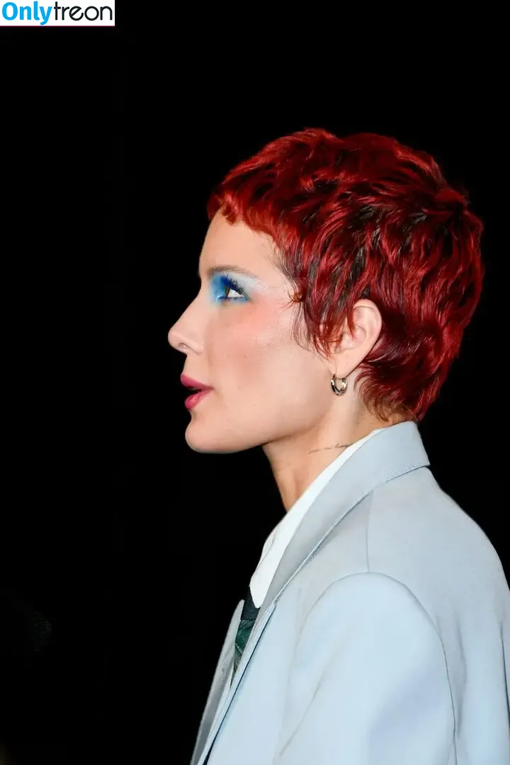 Halsey nude photo #0981 (iamhalsey / yammahaaa)