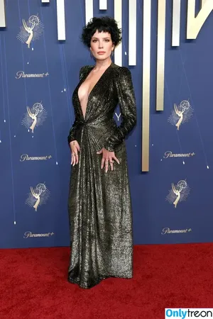 Halsey / iamhalsey / yammahaaa nude photo #1265