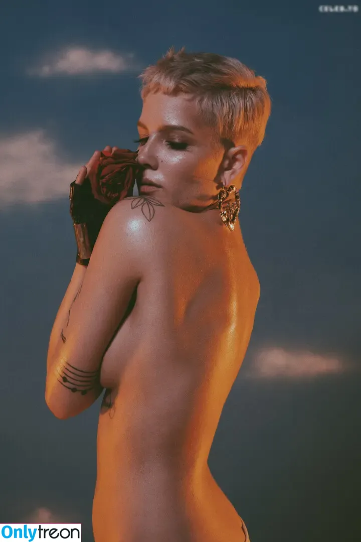 Halsey nude photo #1077 (iamhalsey / yammahaaa)