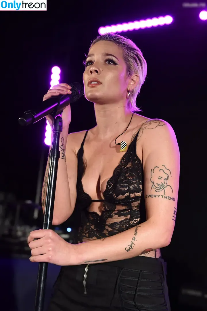 Halsey nude photo #1167 (iamhalsey / yammahaaa)